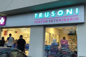 Centro Veterinario Trusoni &ndash; Sarandi