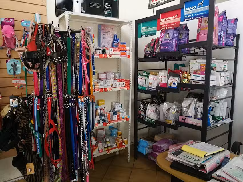 Cl&iacute;nica Veterinaria del Oeste