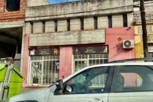 CL&Iacute;NICA VETERINARIA DEL OESTE