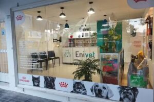 Cl&iacute;nica Veterinaria Enivet