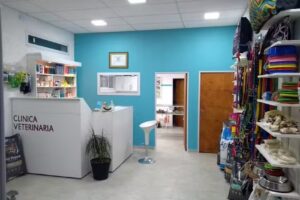 Cl&iacute;nica Veterinaria Villa Rumipal