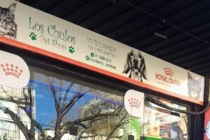 Los Chulos Pet Shop