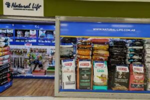 Pet Shop &ndash; Natural Life &ndash; Rosario Pellegrini
