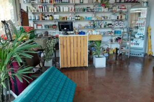 Veterinaria Esquina de Campo Vidal