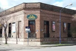 Veterinaria La Mulita de Azul S.R.L.