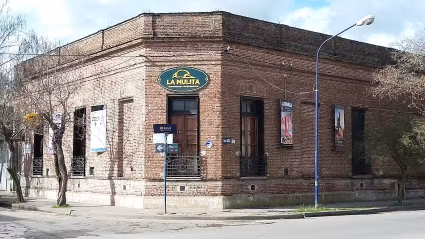 Veterinaria La Mulita de Azul S.R.L.