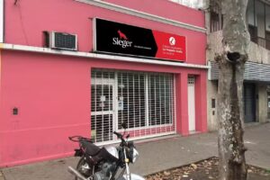 VETERINARIA- LA PEQUE&Ntilde;A HUELLA