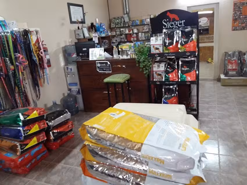 VETERINARIA SHUKRAN de Laura Peralta